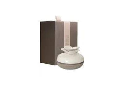 FLOWER FRAGRANCE DIFFUSER DOVE