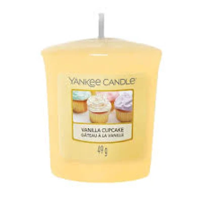 VOTIVE VANILLA CUPCAKE
