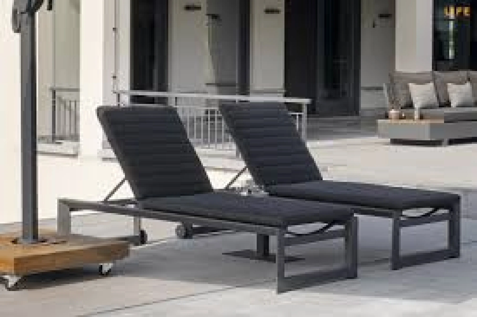 DELTA SUNLOUNGER
