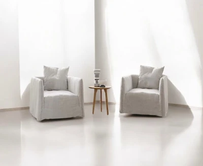 LINO NARROW ARMCHAIRS